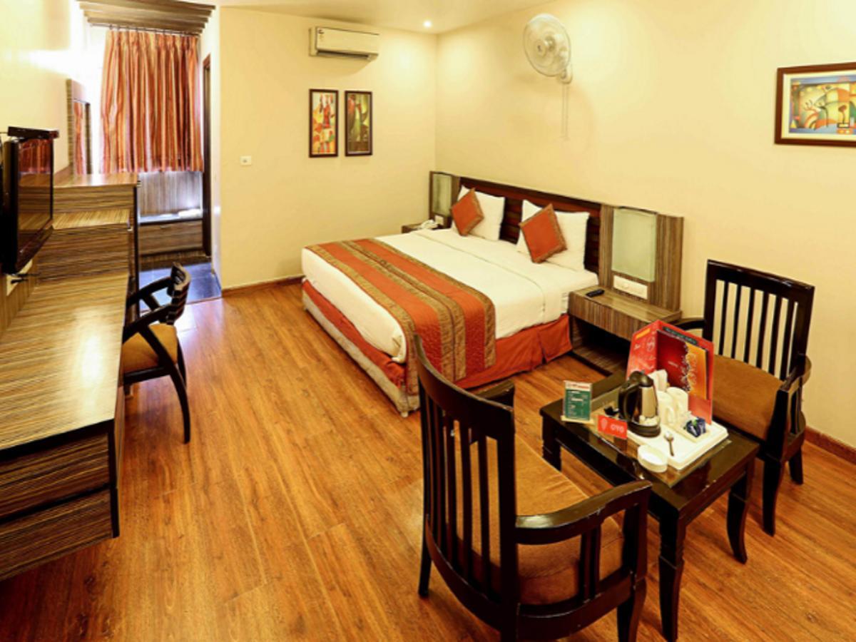 Treebo Premium Relax Inn Patel Nagar New Delhi Bagian luar foto